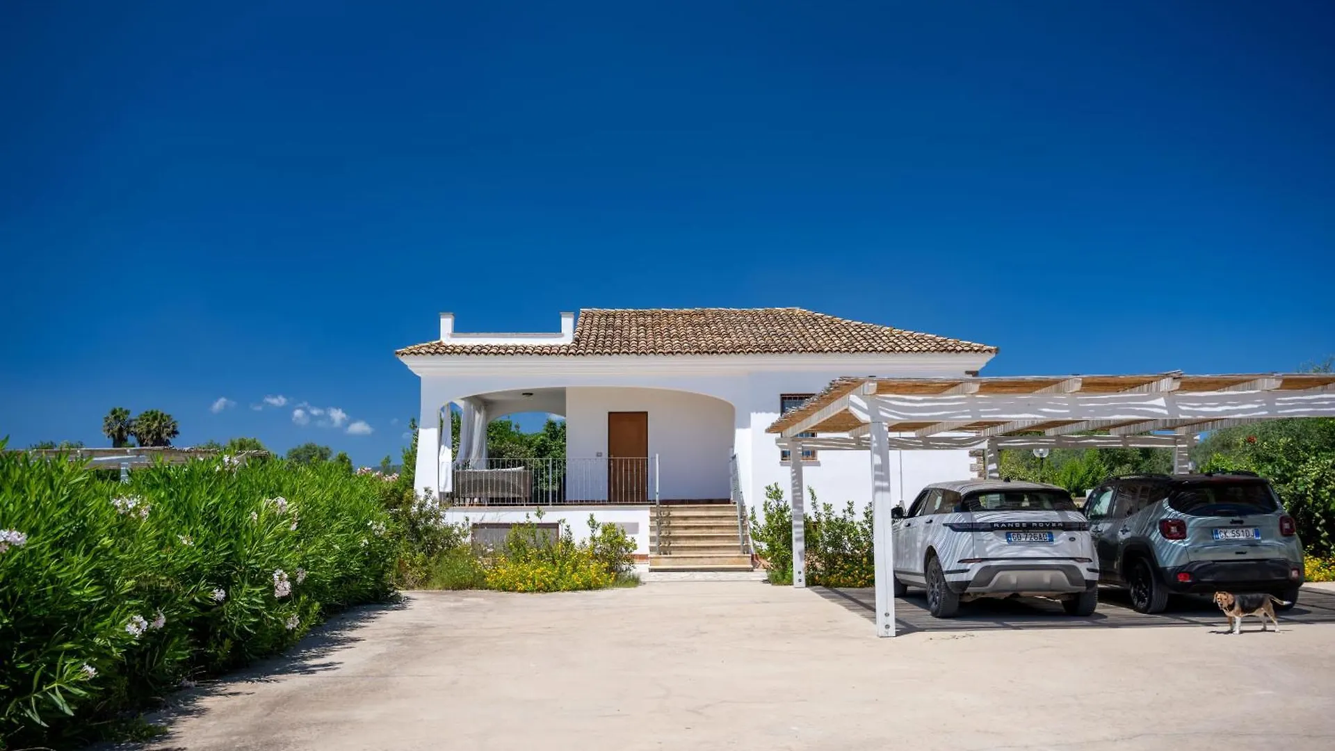 VILLA RAFAEL CON Piscina, IUN P4098 Alghero Italia