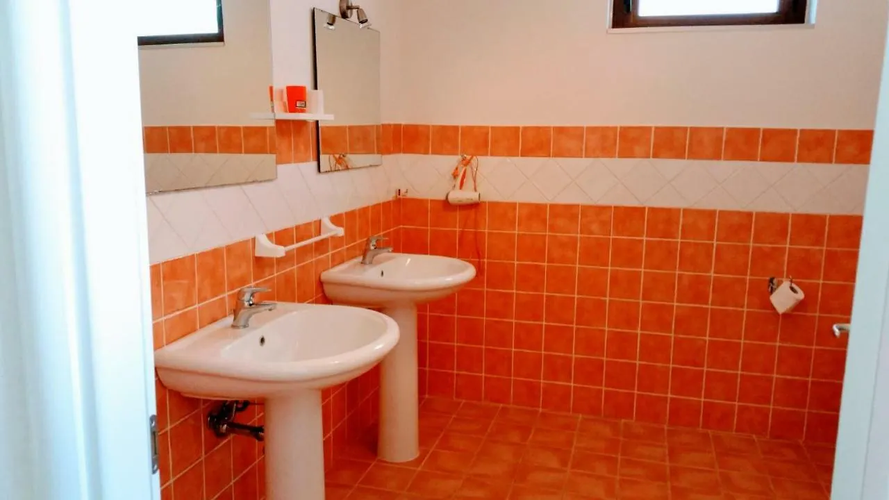 VILLA RAFAEL CON Piscina, IUN P4098 Alghero 0*,  Italia
